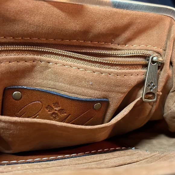 Patrisha Nash Vintage KISS Lock Wristlet - Picture 12 of 13